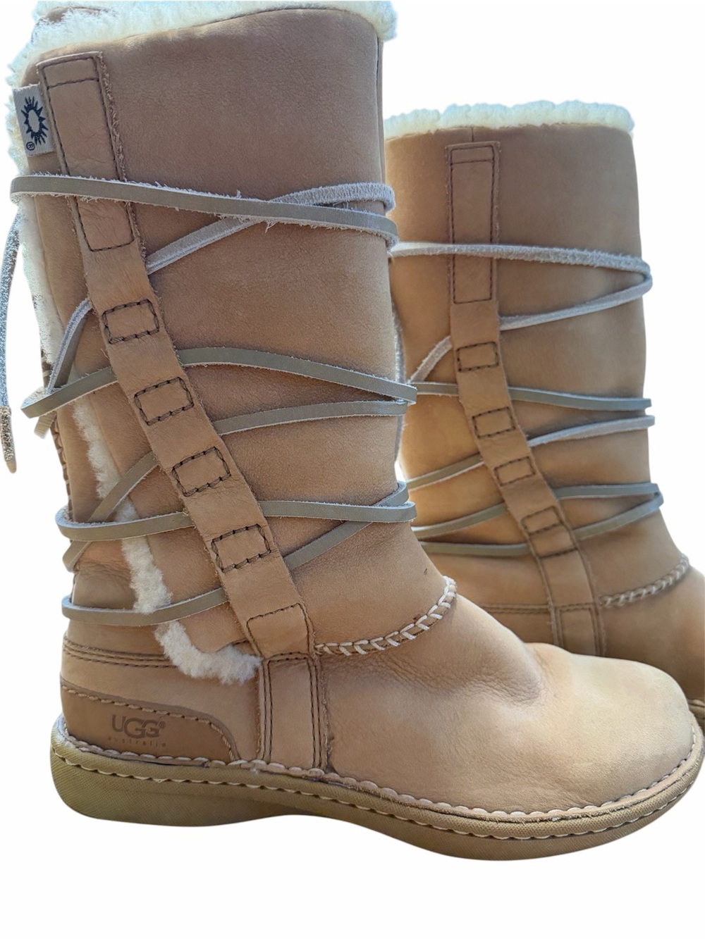 UGG Women's Catalina Tan Shearling Boots Size 8 with wrap leather laces